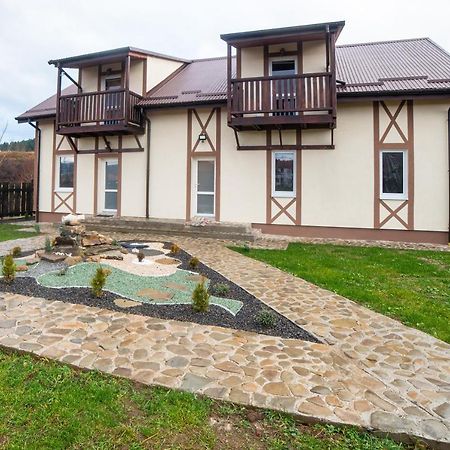 Korchin Котедж "Під Горбком" מראה חיצוני תמונה